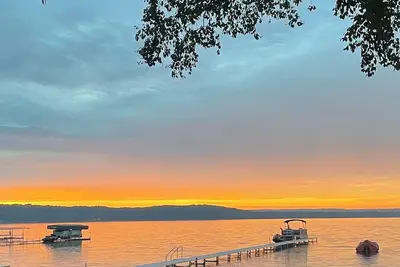 Image de Cottage sur le magnifique lac Platte
