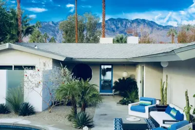 Image de Zen Modern Home Ii \"sans vent\" S Palm Springs - Piscine / Spa À L'Eau SALÉE