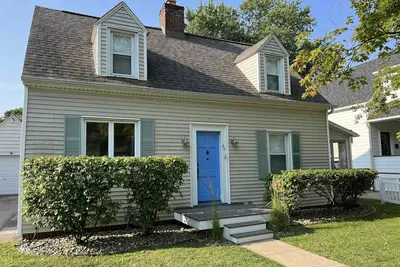 Image de 'Cottage Trois Sœurs »- 4e Maison du lac