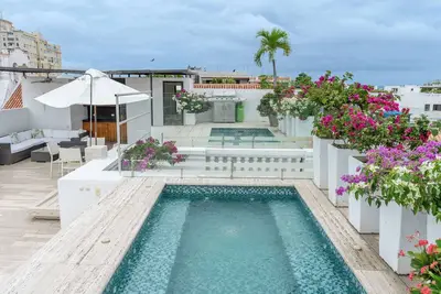 Image de Haut de gamme 2 chambres dans la vieille ville