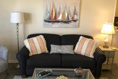 Image de Beautiful, Inviting 2bd, 2ba. Horizon South 30c, Private Patio, Walk to Beach.