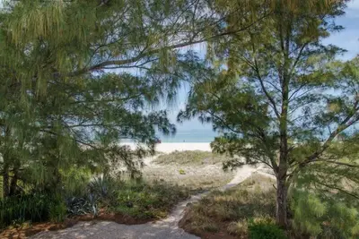 Image de Sur la plage - Louer 3, 4 ou 5 chambres - Contacter le propriétaire pour plus de détails
