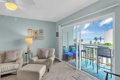 Image de À quelques pas de la plage et de la promenade!