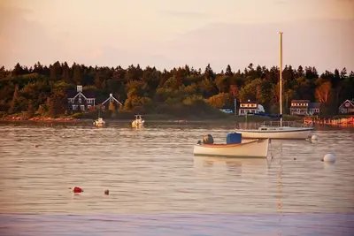 Image de Magnifique maison en bord de mer sur la baie de Penobscot