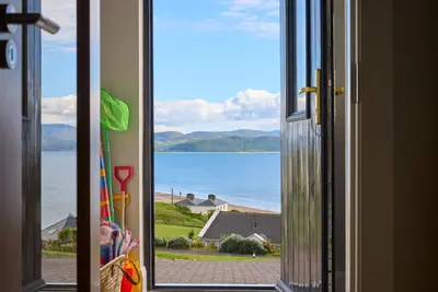 Image de A Beach View Property