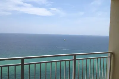 Image de Directement sur la plage, près de Pier Park, F. Brown park, meilleure vue garantie