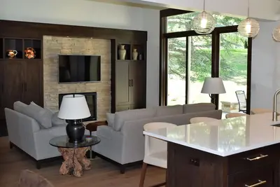 Image de Spacieux Beaver Creek Home, 3br / 3ba - Entièrement rénové - avec 2 suites Master!