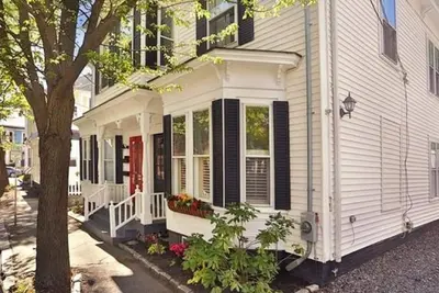 Image de Belle maison de 4 chambres au coeur du centre-ville historique de Newburyport