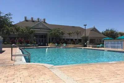 Image de 25 minutes de Disney World! Maison de ville familiale