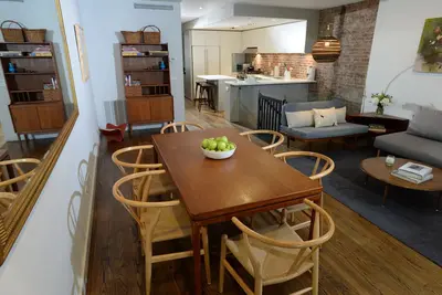 Image de Grand Park Duplex avec jardin dans les années 80 sur l'Upper West Side