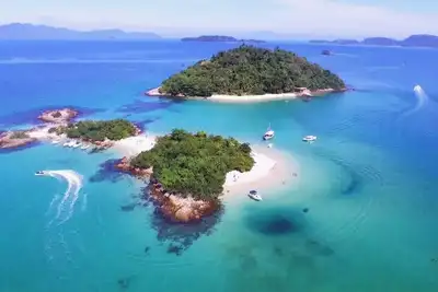 Image de Paradise entre la montagne et la mer à sa gamme,