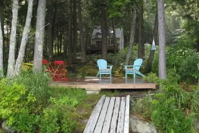 Image de Firefly Cottage - Lakefront Cottage à Hope - Le secret le mieux gardé du Maine