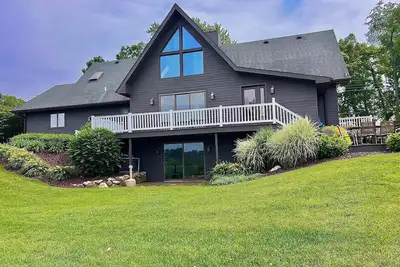 Image de Maison de luxe sur le lac Hutchins près de Saugatuck, Douglas, Fennville et le lac Michigan