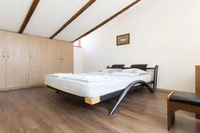 Image de Charmant loft dans le vieux Tbilissi