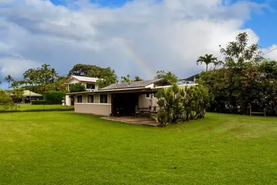 Image de Chung Cottage - un 1br \/ 1. 5ba chalet à quelques pas de Hanalei Bay