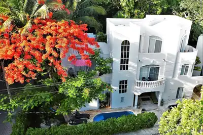 Image de Villa spacieuse avec vue sur la mer, à quelques pas de la plage, résidence fermée, sécurité 24h \/ 24