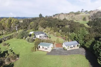 Image de Auckland Country Cottages - Tui Cottage