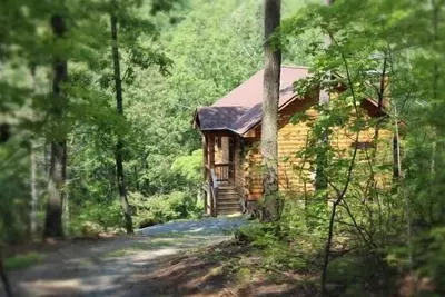 Image de A Rustic Chic-Cabin Hideaway à la porte du Parc national de Shenandoah
