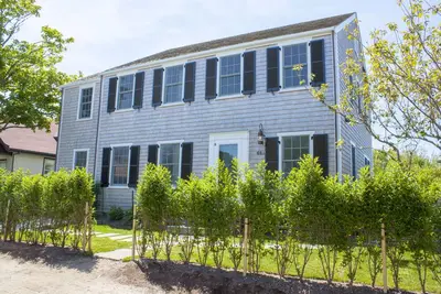 Image de Marchez à la fête du vin! 4 suites, parfait pour les couples!