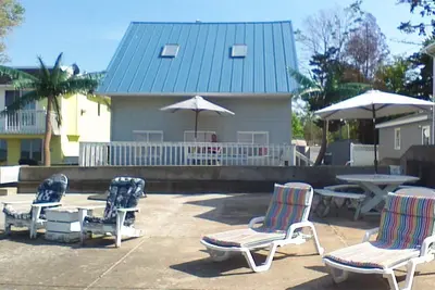 Image de Propriété au bord de l'eau près du parc d'attractions Cedar Point et 2 parcs aquatiques