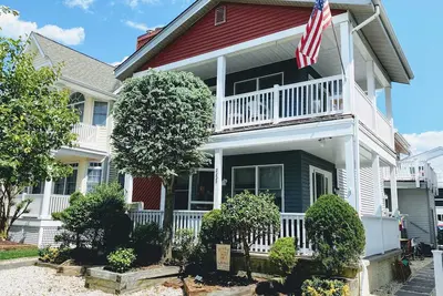Image de 3 maisons à la plage / promenade, 23e et avenue centrale, 9 couchages