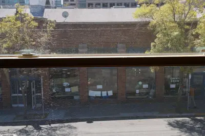 Image de Top Floor Uptown 1-6 personnes 3br 2Bth avec Parking