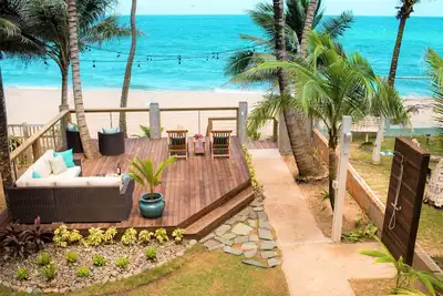 ★ août 12-nov. 15 ★ Sandy Beachfront, Comme neuf, A / C, WiFi, Gated Prkng.
