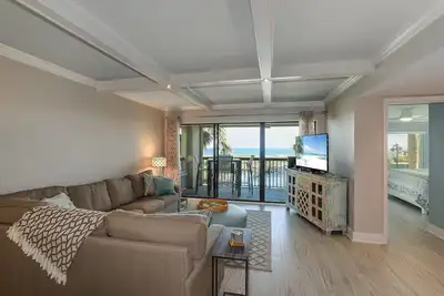 Image de Condo exquis sur l'île d'Amelia - Idéalement situé sur une plage calme