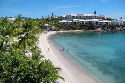 Waters Edge Villa sur la magnifique baie de Cowpet, St. Thomas, Usvi