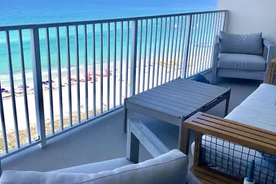 Image de La fête du Travail vient d'ouvrir ses portes - Direct Ocean Front Amazing Views