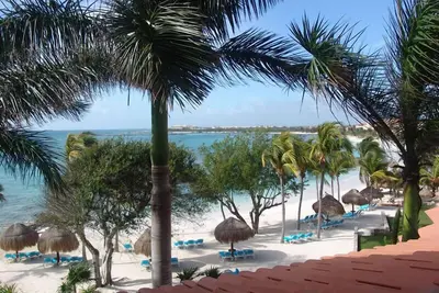 Image de Superbe Bi-Level plage Penthouse, Spectaculaire Ocean View, Great Location
