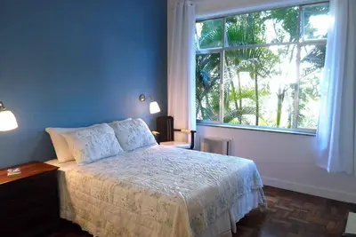 Image de Plage d'Ipanema, chambre et vue verte