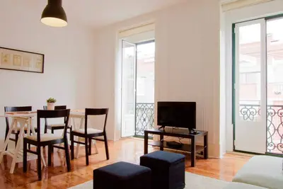 Charme Lisbonne style appartement dans le quartier tranquille du centre-ville