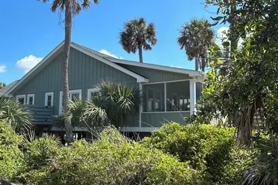 Image de Oceanfront Home sur Folly Beach, Sc