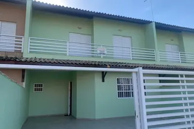 Image de Maison Sur La Plage De Pied ITANHAÉM Dans Le Sable Avec Piscine, 3 Chambres, Une Suite.
