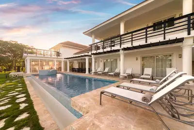 Image de Punta Cana Bachelor Party 12 superbes villas à prix imbattables