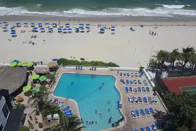 Image de Une chambre sur la plage à Ocean Manor à Fort Lauderdale