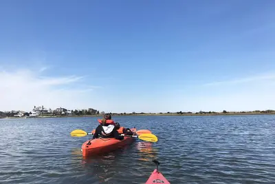 Image de SouthHamp WaterView Pool Kayaks Vélos ChiensOK! Ping-Pong, BayBeach