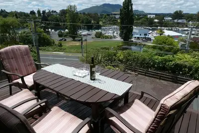 Taupo Harbour Retreat, Wifi, Netflix, vue magnifique