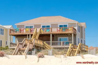 Image de Baby Girl - Amazing, 5 Br, Oceanfront Home, Vues incroyables, salle de jeux, ascenseur