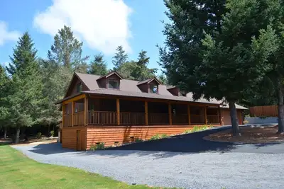 Image de WineBerry Lodge, Cuisine gastronomique intérieure \/ extérieure, Spa