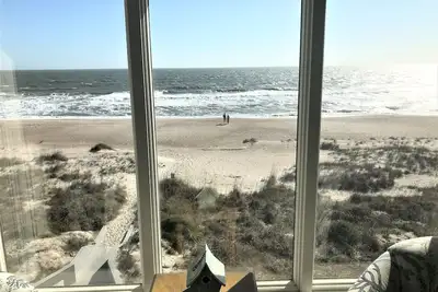 Image de Beach Front at Oceans of Amelia (Aucuns frais de gestion ou de nettoyage)