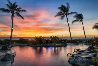 Image de Hali'i Kai \"Souhaitez-nous-étions-ici! Solde D'ÉTÉ! Oceanfront Golf Resort Gear & Bike