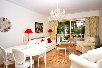 Image de Résidence de standing, plage, parc, vue mer, terrasse, calme, air. cond, grand 1-chambre à part
