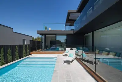 Image de Emplacement! Emplacement! Blairgowrie Luxury Beach House