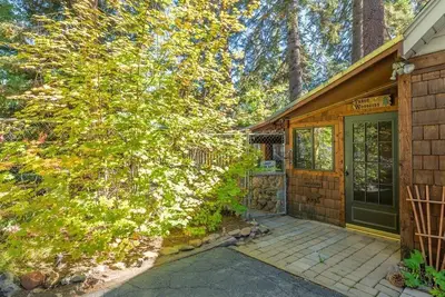 Image de Lake Tahoe, 7ème nuit gratuite! Sur le terrain de golf, Beautiful Knotty Pine, WiFi, DirecTV