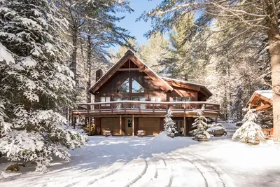 Image de Adirondack Elegance - Spectaculaire Lake Placid Village 5 Chambres Accueil
