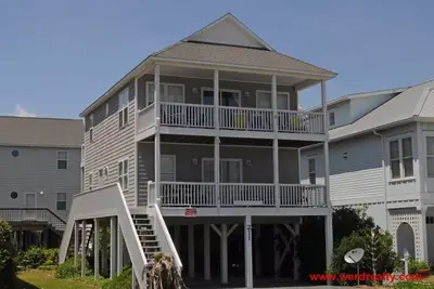 Image de Mieux à la plage - magnifique maison 4 Br avec vue sur l'océan!
