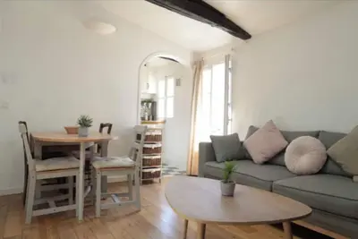 Image de Appartement au centre de Paris avec charme près de Bastille / Marais. Max 5-6 pers 2 min en Metr