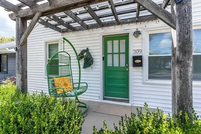 Forest Street Cottage